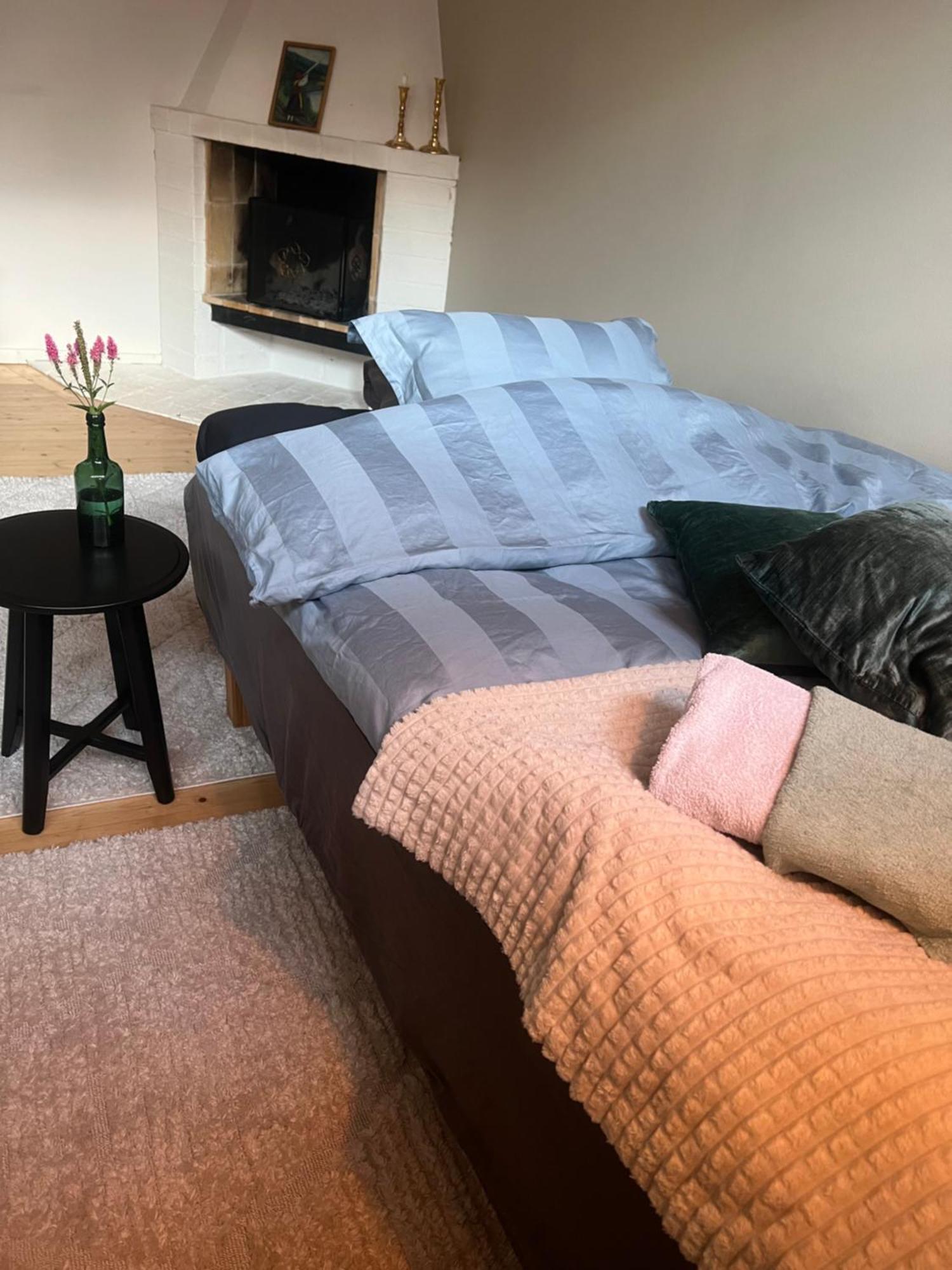 Lägenhet Coosy Authentic Swedish Wooden Apartment, 25 Min To City-own Entrance *